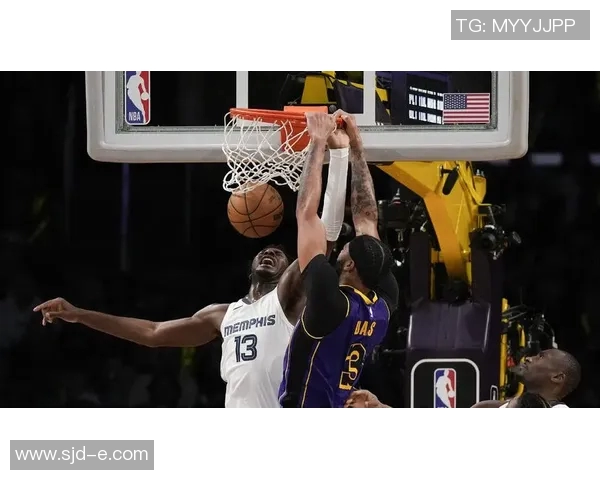 湖人主场击败灰熊，戴维斯助攻数创新高